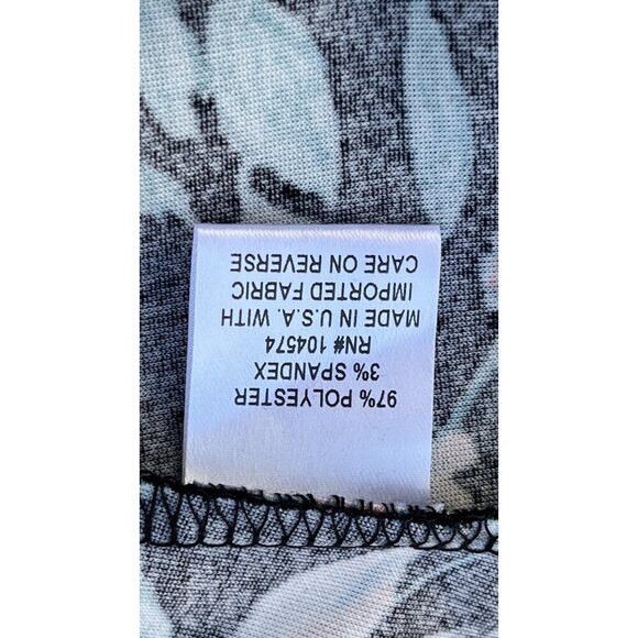 The Vanity Room Women’s Black Floral V-Neck Ruffle Sleeve Dress Size L NWOT - Picture 10 of 13